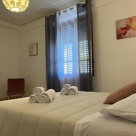 Maresia Apartment *